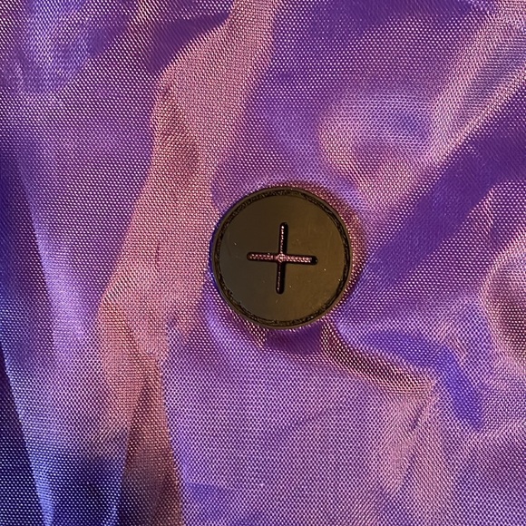 Marriott Vacation Club Pulse New York City Drawstring backpack Purple - Picture 2 of 6